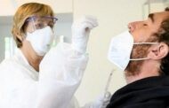 Una clase de un colegio de Priego lleva varios días esperando las PCR tras el positivo de un alumno