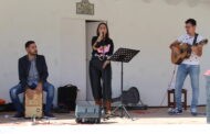 La aldea de Los Ríos cambia el Flamenco-Pop de 