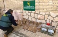 La Guardia Civil interviene 8.600 cigarrillos y 600 gramos de marihuana en Lucena y detiene a una persona por cultivo y elaboración de droga