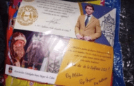 La imagen del alcalde de Cabra en las bolsas de chuches de los niños