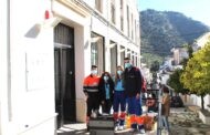 Los usuarios y trabajadores de la residencia de Almedinilla reciben la segunda dosis de la vacuna