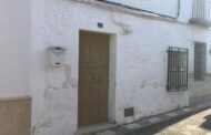 El Ayuntamiento de Almedinilla incrementa el patrimonio, gracias a la herencia otorgada por Juan Tirado Lopera y  donación de los herederos de Araceli Aguilera Muñoz