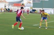 El equipo senior del Almedinilla Atlético pierde por la mínima en el Municipal Antonio Pulido