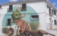 Fuente-Tójar embellece sus rincones con un nuevo mural y una escultura en homenaje a su historia y tradiciones