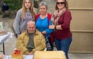 Celebración familiar por motivo del 100 cumpleaños de nuestro vecino Antonio Arenas Díaz