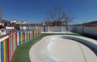 Ejecutadas al 50% las obras de “ampliación zona de césped y aparcamientos en la piscina municipal”