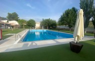 La piscina municipal preparada para su apertura el próximo sábado 21 de junio.