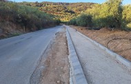 Nuevos acerados, caminos más seguros y mejores servicios: así avanzan las obras del PROFEA en Almedinilla