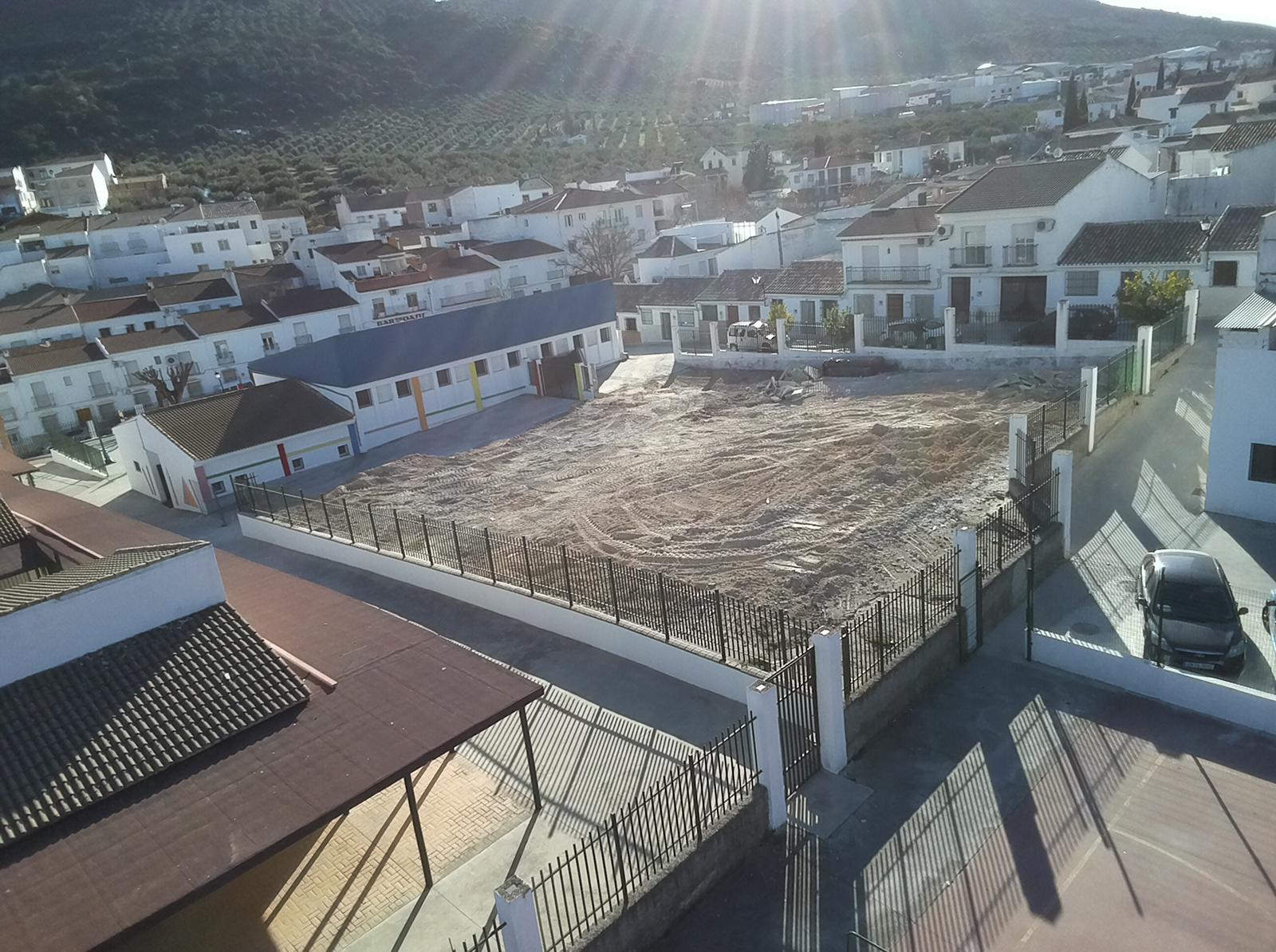 Inicio de las obras del nuevo edificio de la Guardería y Escuela Municipal de Adultos