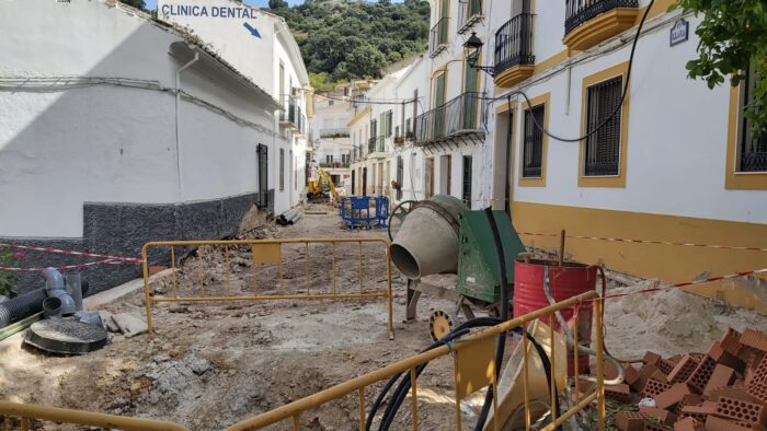 Comienza la renovación del Casco Antiguo de Almedinilla