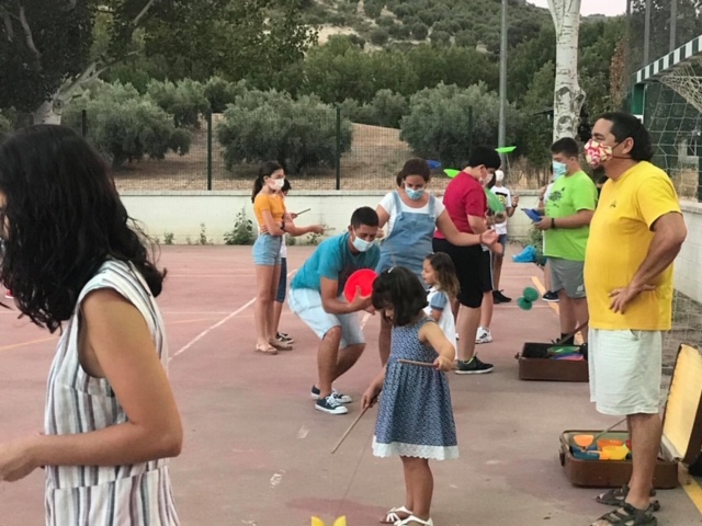 Taller de circo y cine para toda la familia en FuenteGrande