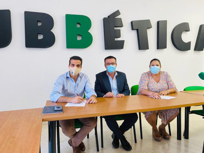 La firma de un convenio entre Iprodeco y el CIT de la Subbética busca la reactivación del sector turístico en la Mancomunidad