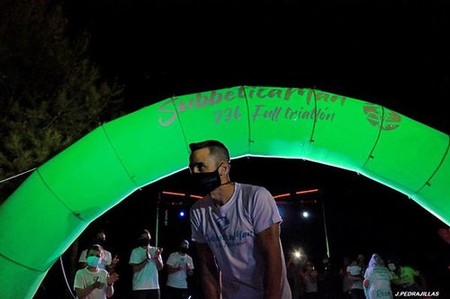 El prieguense Jorge Moreno culmina con éxito el reto solidario Subbética Man