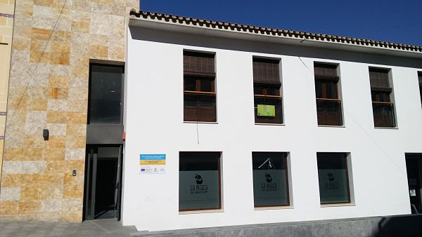 Iprodeco destina 12.000 euros a la dinamización del Centro de Iniciativa Empresarial de Priego