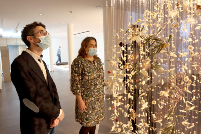 El Centro de Arte Rafael Botí acoge la exposición colectiva ‘En busca del tiempo perdido’, un viaje por el tiempo y la memoria a partir de 19 creaciones de arte contemporáneo