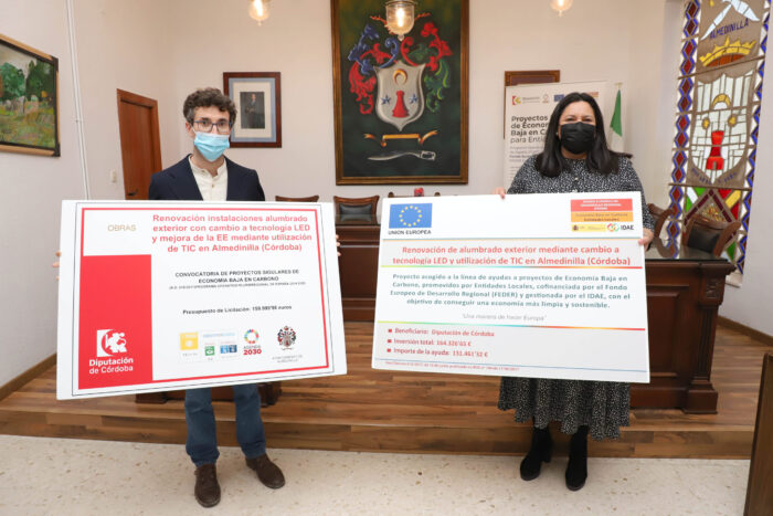 Comienza la renovación de parte del alumbrado del casco histórico de Almedinilla
