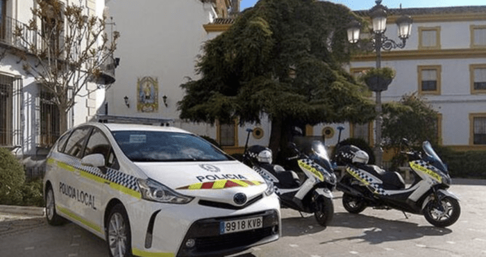 La policía local de Priego detecta 4 fiestas en domicilios privados durante la Noche Vieja