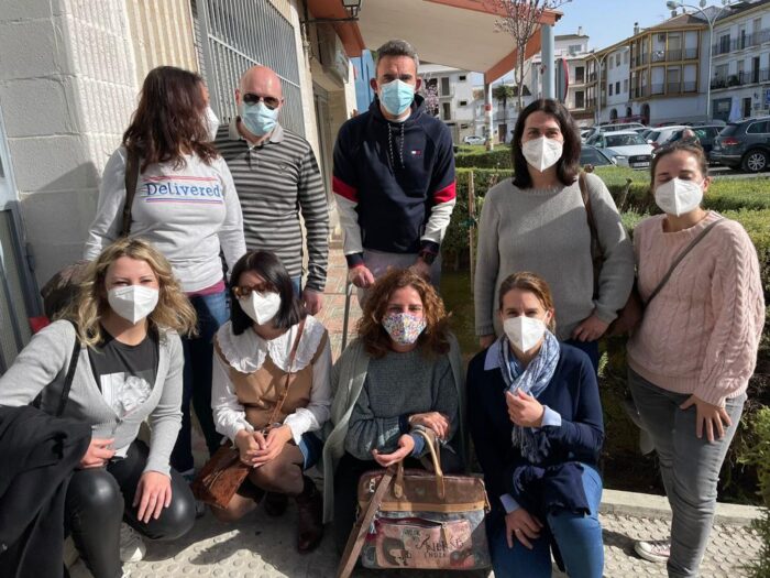El personal docente del CEIP Rodríguez Vega ya está recibiendo la primera dosis de la vacuna contra el Covid-19