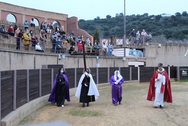 La Parroquia de San Juan Bautista de Almedinilla retoma el Vía Crucis de Penitencia el Miércoles Santo