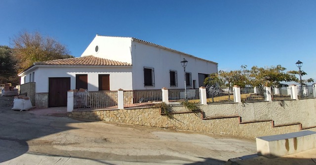 Se ultima la 1ª Fase ampliación de la sala vecinal de la aldea de Brácana.