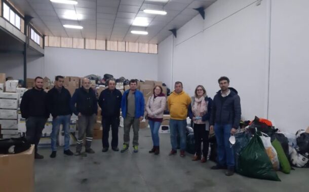 Almedinilla entrega un cargamento de alimentos y productos de primera necesidad para Ucrania