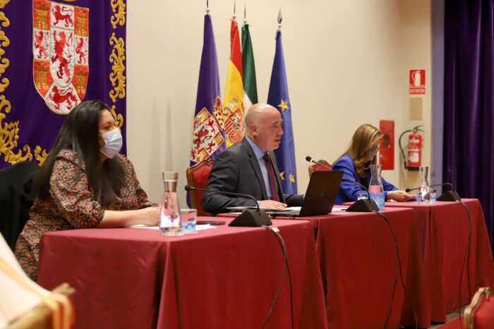 Aprobados planes que suman 23 millones de euros para los municipios, el plan contra el despoblamiento a través de la mejora de caminos, el ‘Más Provincia’ y el de aldeas