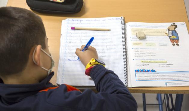 Educación mantiene la mascarilla obligatoria sólo para el transporte escolar colectivo desde los 6 años