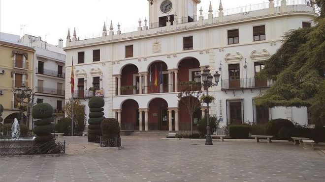 El PSOE afirma que los vecinos de Priego