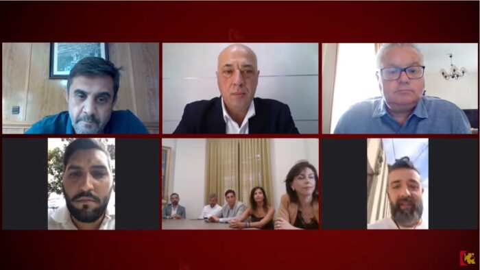 María Luisa Ceballos presenta su renuncia como diputada provincial del Partido Popular en un pleno extraordinario