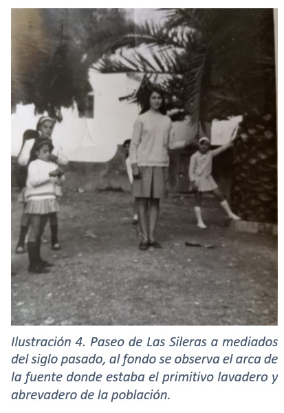 Cuadro de texto: Ilustración 4. Paseo de Las Sileras a mediados del siglo pasado, al fondo se observa el arca de la fuente donde estaba el primitivo lavadero y abrevadero de la población.