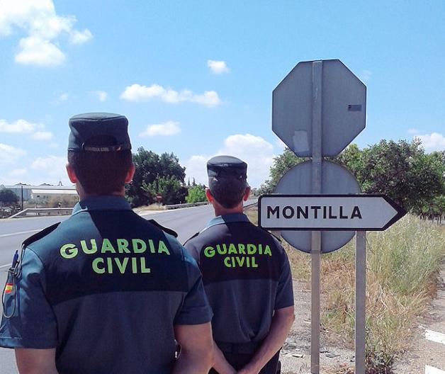 La Guardia Civil detiene en Montilla al presunto autor de un robo con violencia e intimidación en un supermercado