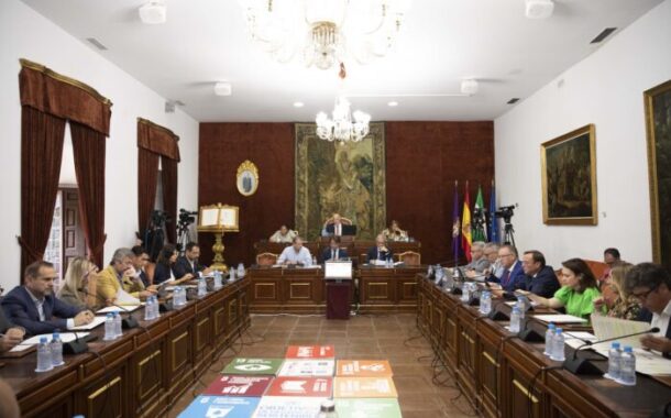 El Pleno de la Diputación aprueba el Plan de Equipamientos Informáticos del que se beneficiarán todos los ayuntamientos y ELAs de la provincia