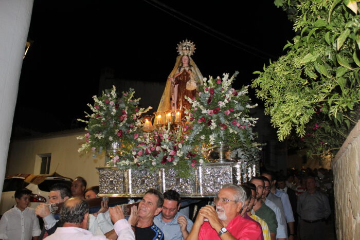 Sileras se viste de gala en la celebración de las fiestas en honor de la Virgen del Carmen