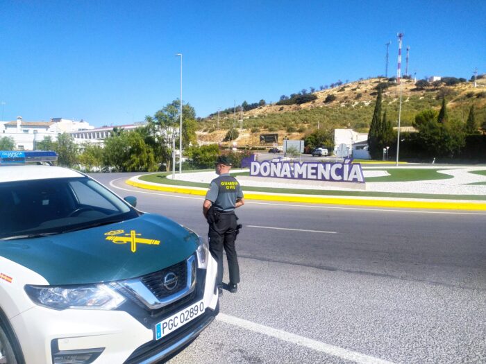 La Guardia Civil detiene a un vecino de Lucena por la presunta comisión de un hurto de joyas en la localidad de Doña Mencía