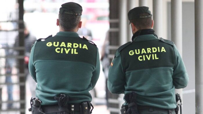 Se investiga al conductor de un turismo en Priego por darse a la fuga tras chocar con un quad y dejar al conductor herido