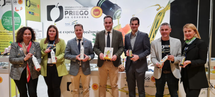Los aceites de oliva virgen extra más premiados del mundo baten récord de actividades en la cumbre de la gastronomía mundial