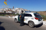 La Guardia Civil ha detenido a una persona como presunta autora de un delito de hurto de aceituna en Montoro