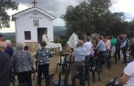 La aldea almedinillense de Brácana celebra la fiesta de la Cruz de San Isidro