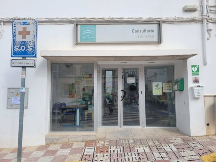 El Ayuntamiento denuncia la falta de atención médica en el Consultorio de Fuente-Tójar