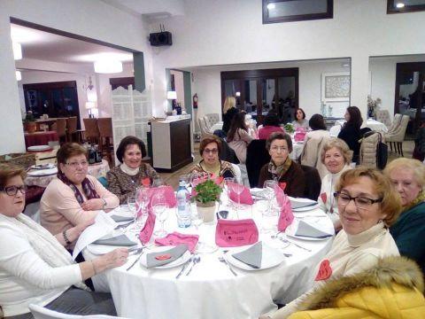 La Asociación ALMA de Almedinilla promueve un año más la Cena de la Mujer