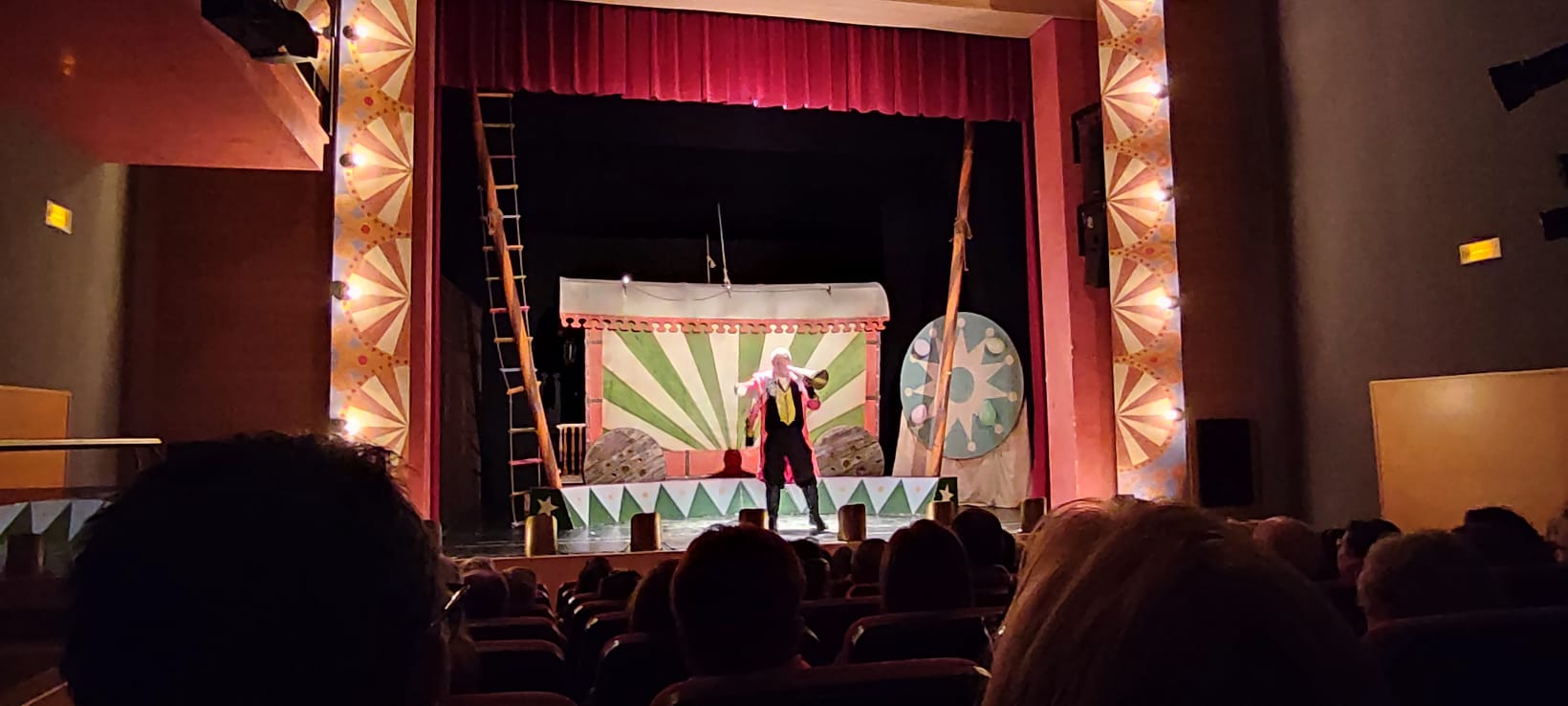 Gran éxito del inicio de la 8ª edición del certamen de teatro