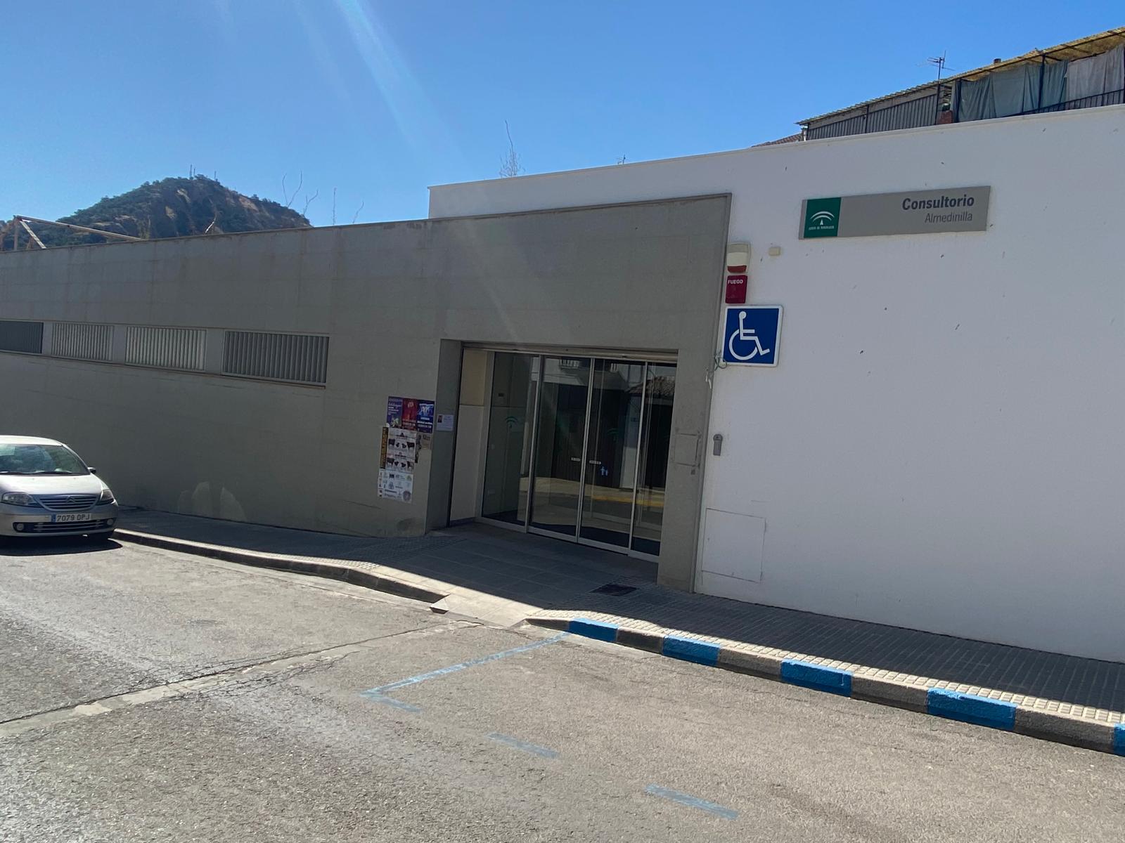 Almedinilla sufre la pésima gestión de la sanidad pública de Moreno Bonilla