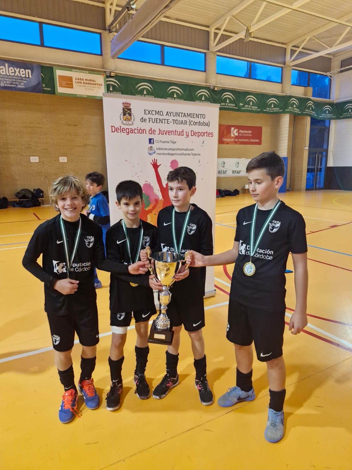4 jugadores del C.D. Almedinilla Atlético, quienes también juegan a Fútbol Sala en el C.D. Toxar en 2°División Andaluza F.S., han sido convocados por la Selección Comarcal de la Subbética Cordobesa Guadajoz