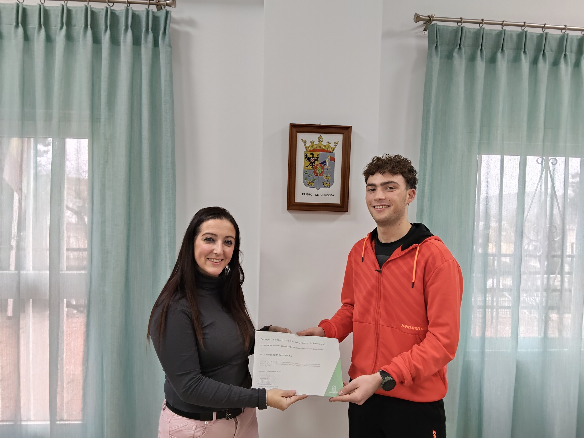 Orgullo para Almedinilla: Manuel Rodríguez recibe el Premio Extraordinario de la ESO