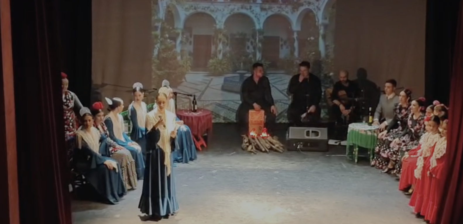 El flamenco se vivió de cerca en Almedinilla con la Asociación Faralaes