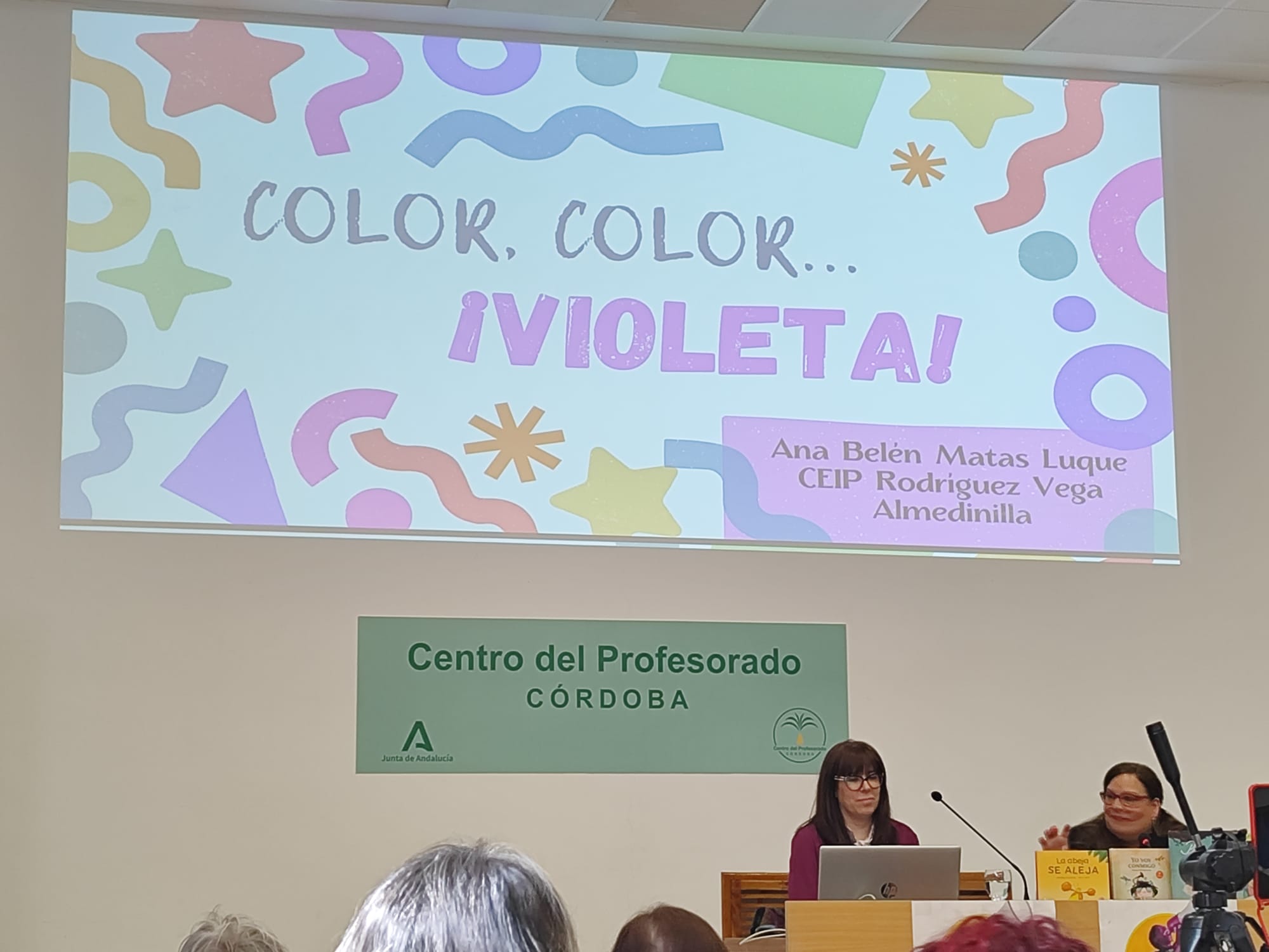 Ana Belén Matas lleva la experiencia coeducativa de Almedinilla a las jornadas “Ni tú, ni yo, nosotras” en Córdoba