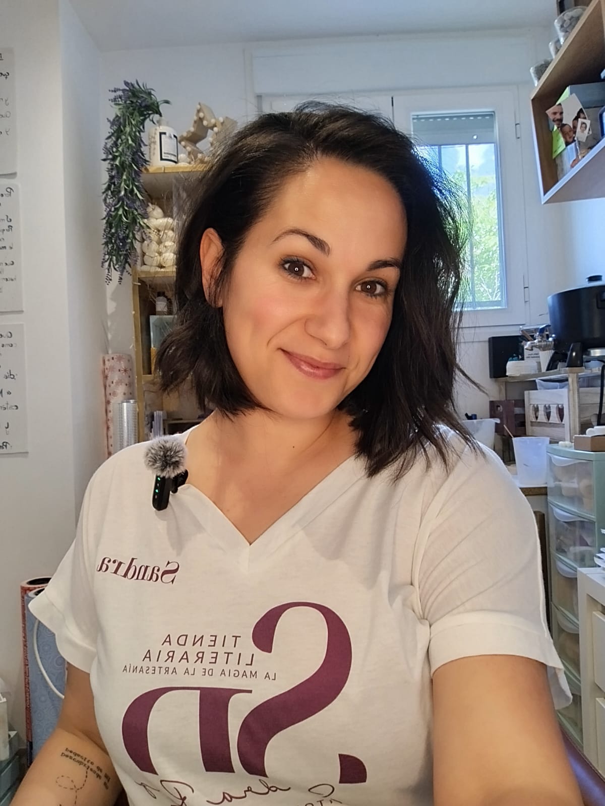 La escritora y artesana almedinillense Sandra Ruiz presenta su nueva academia online para escritores.