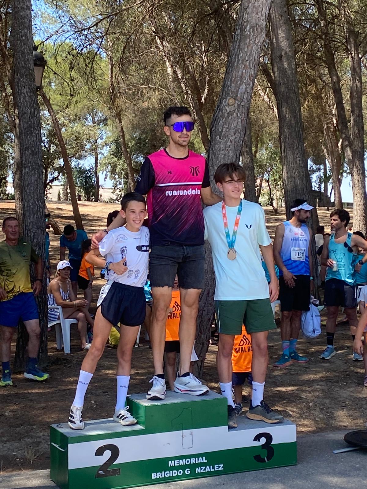 Israel Jiménez Delgado logra un brillante tercer puesto en la Dual Run de Moraleda de Zafayona.